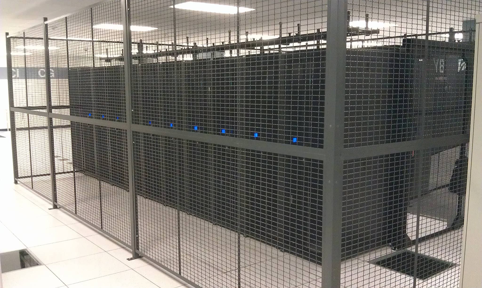 365 Data Centers - Weehawken - EWR1 Cages