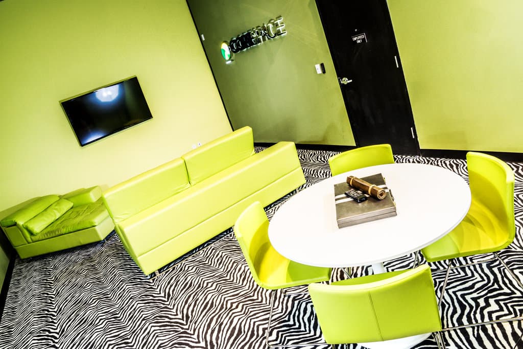 CoreSpace Dallas Data Center - Customer Lounge