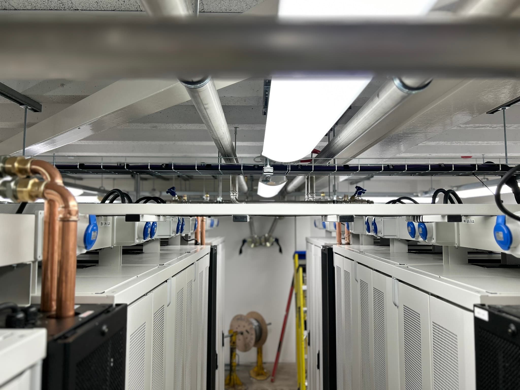 CWCS Nottingham Data Centre - CWCS, Power and Cooling Infrastructure