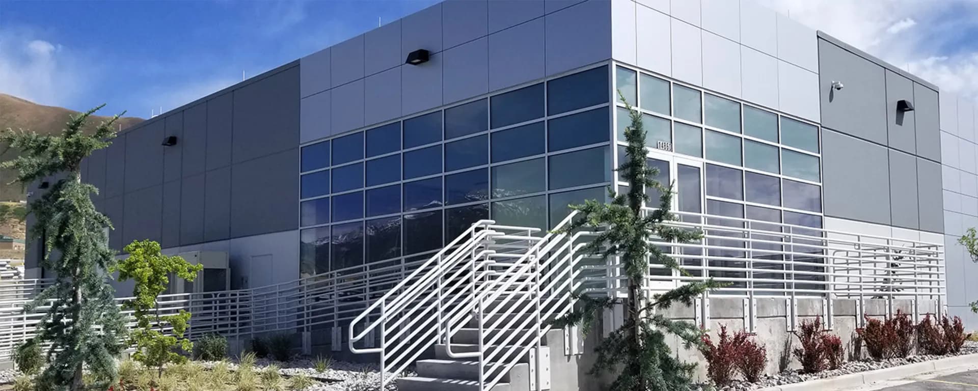 DataBank SLC4