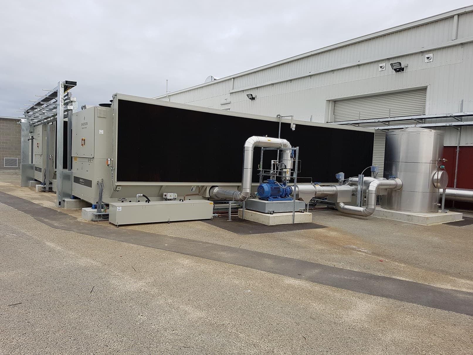 DCA | PIER - 1MW Chiller