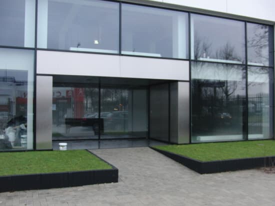 Equinix AM11 - Switch Datacenter AMS01