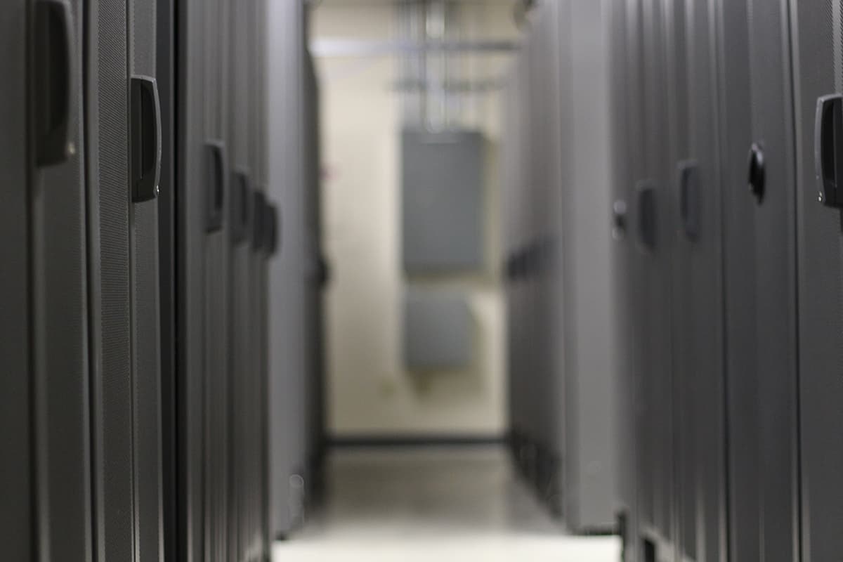 IC2NET Irvine - Colocation Racks