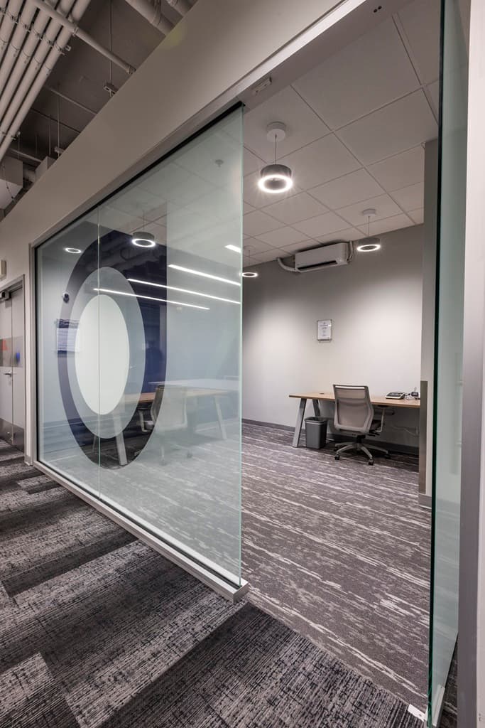 DartPoints Cincinnati, OH - CVG01 - BA4A0093.JPG