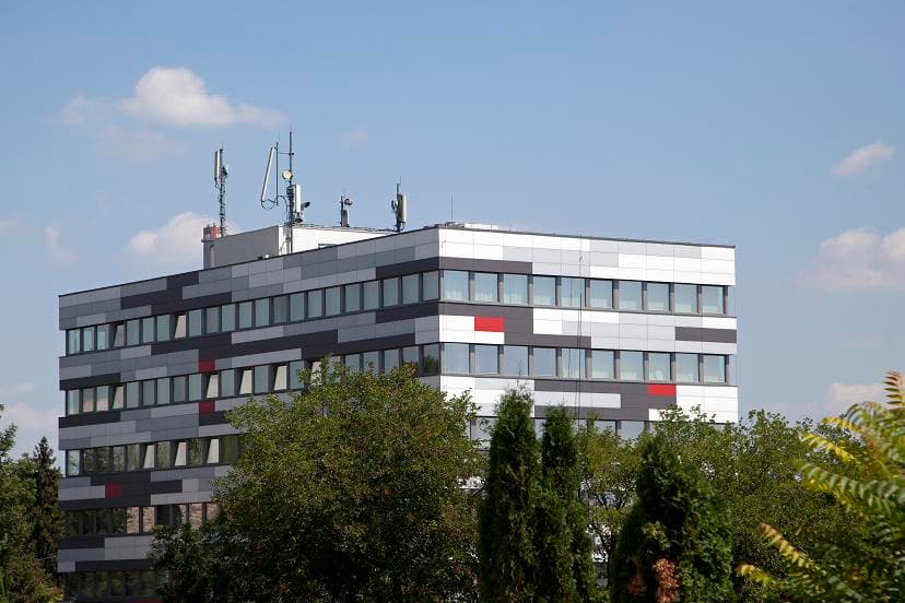 ServerGalactic Budapest DC2 - Zay DC - Building