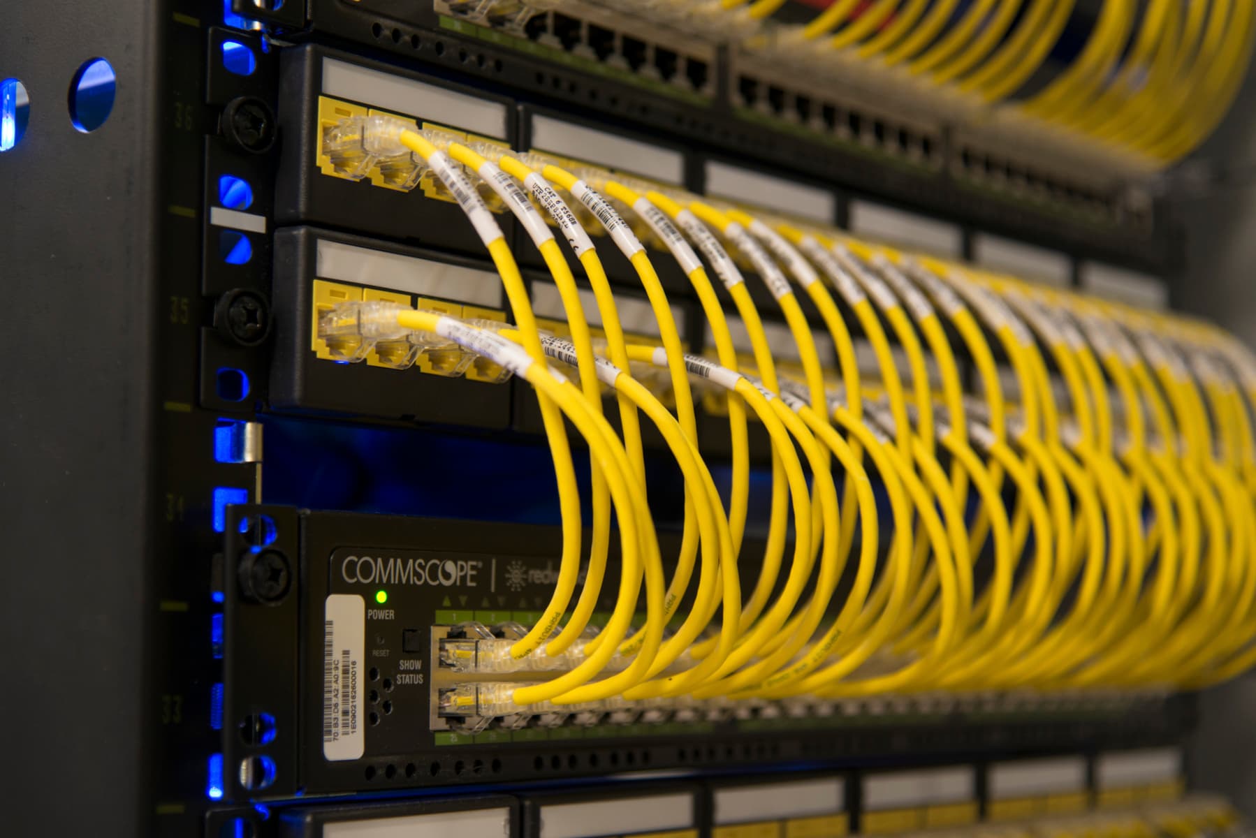 Iron Mountain Data Centers BOS-1 - bos-1-connection.jpg