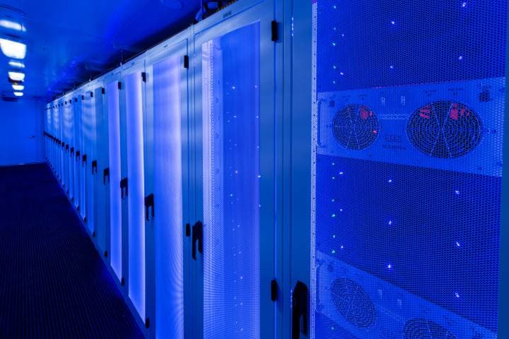 Iron Mountain Data Centers DEN-1 in Denver (12.3 MW)