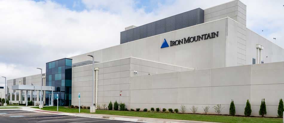 Iron Mountain Data Centers VA-2 - va-2-data-center-exterior.jpg