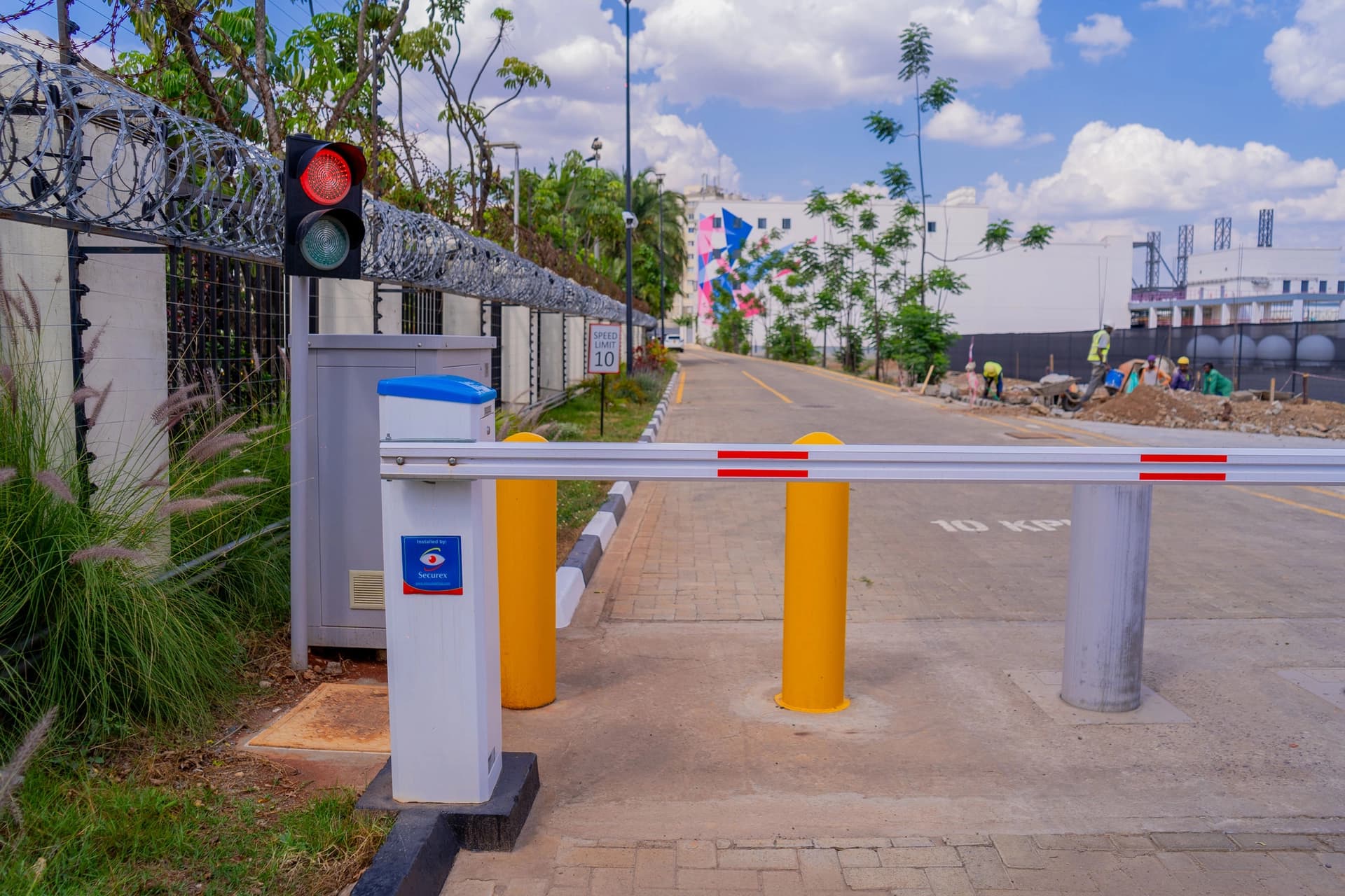 iXAfrica NBOX1 - xiafrica-uza-2nd-114