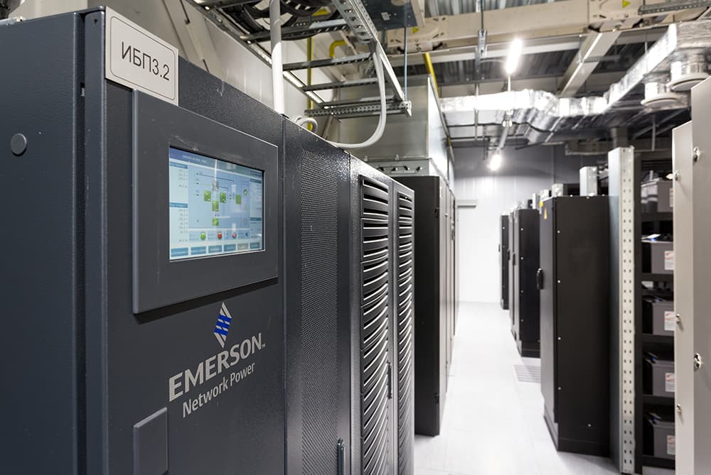 Linxdatacenter Moscow - UPS