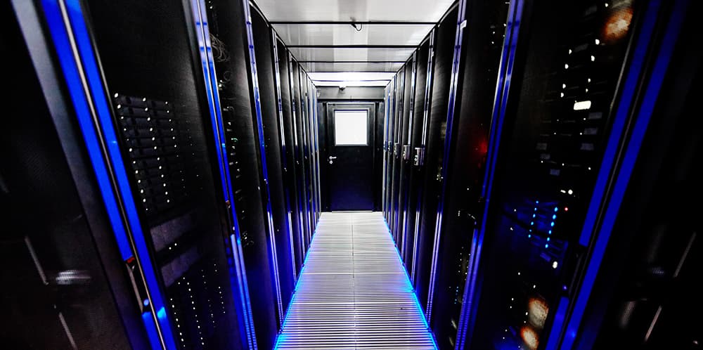 Linxdatacenter St.Petersburg - Cold aisle