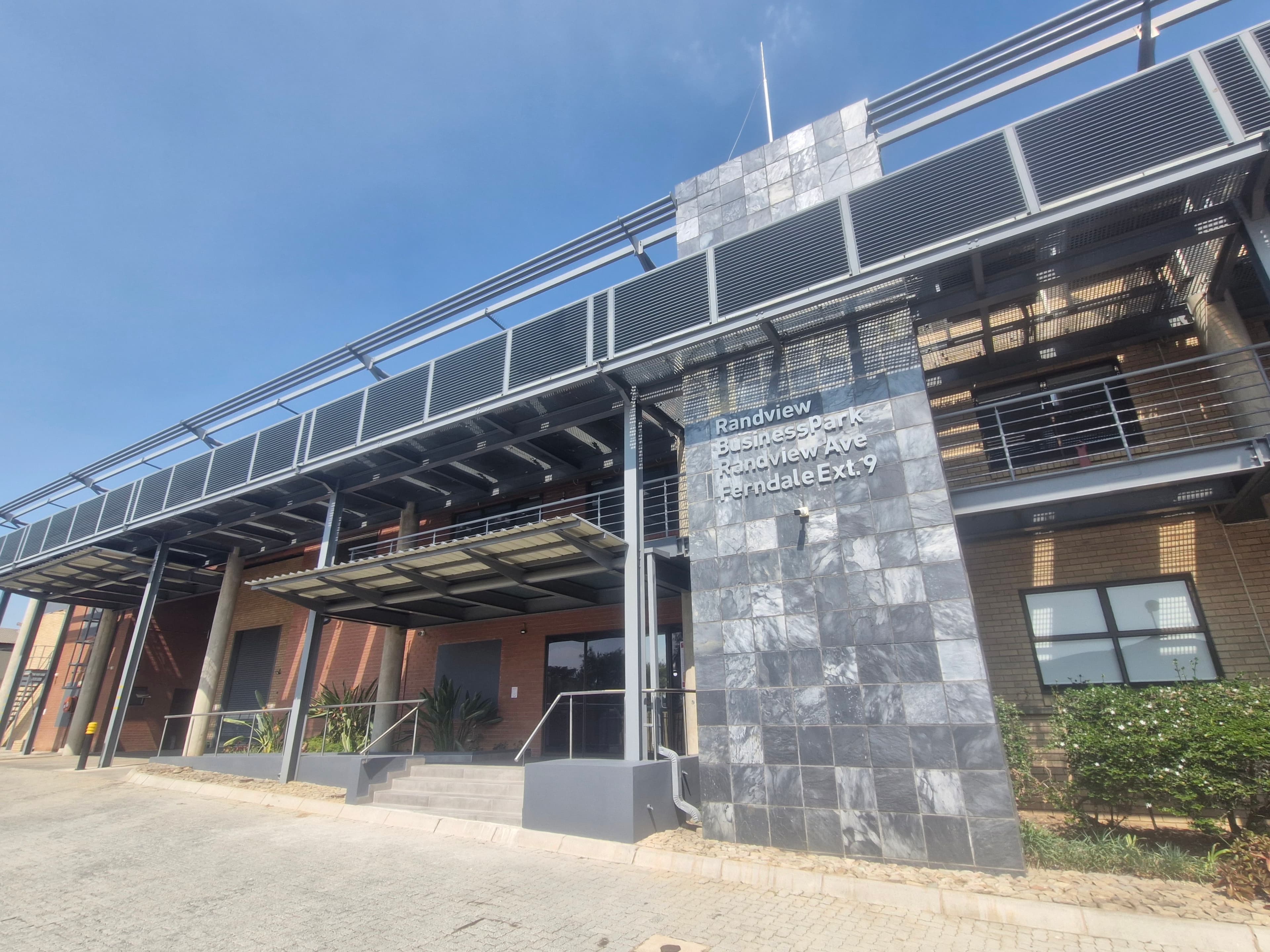 NexAxis Randview Datacentre - NexAxisFacade.jpg