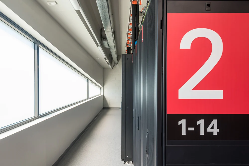 © NEXTDC - Cabinet Row