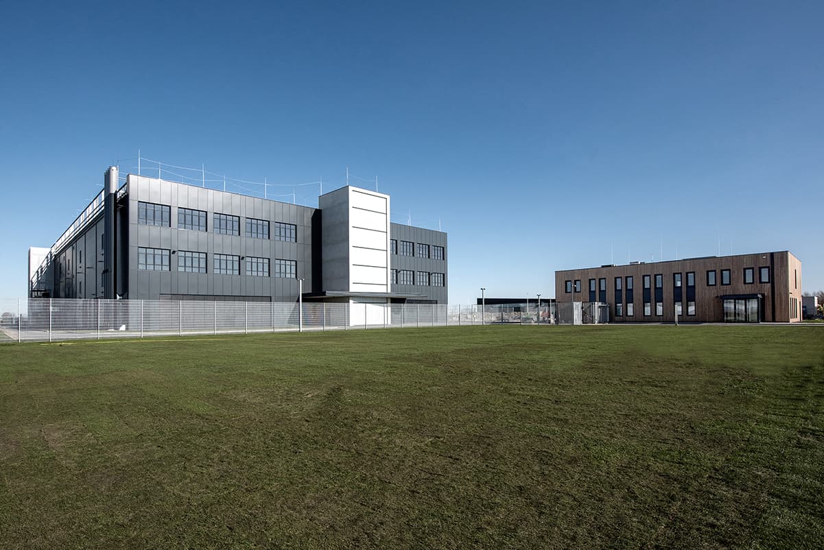 GDC - Amsterdam 1 Data Center - Amsterdam 1 Data Center