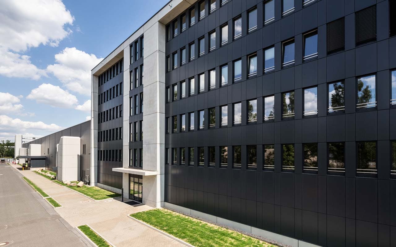 GDC - Berlin 1 Data Center - © NTT - Building