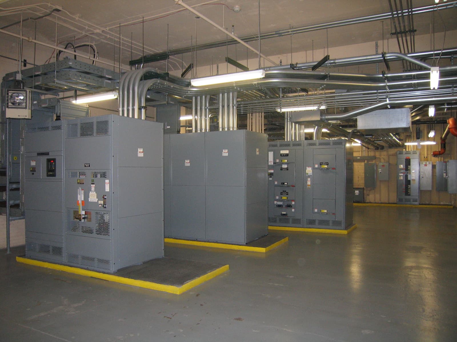 Provision Data Services - one power room