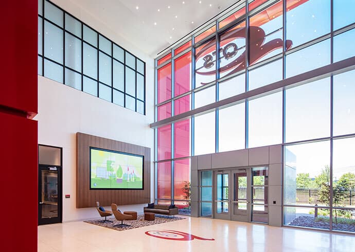 QTS New Albany 2 DC2 - © QTS - New Albany 1 Lobby.jpg