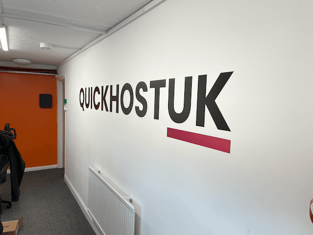 QuickHost DC1 High Wycombe - Office