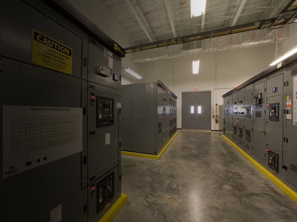 Summit Elk Grove Village - Data Center Power
