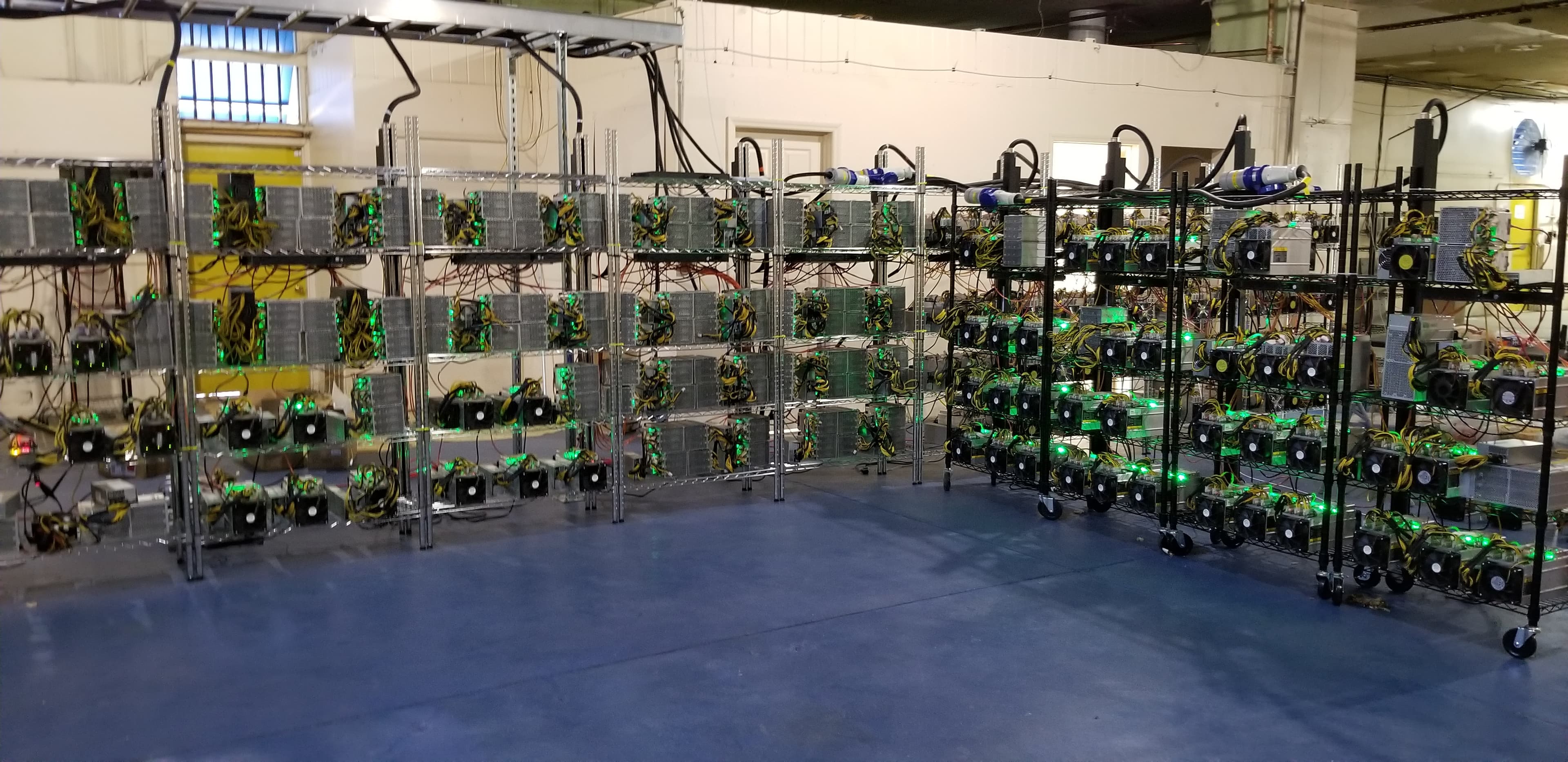 Asic Hive Data Center Lockland - 20191004_173530.jpg