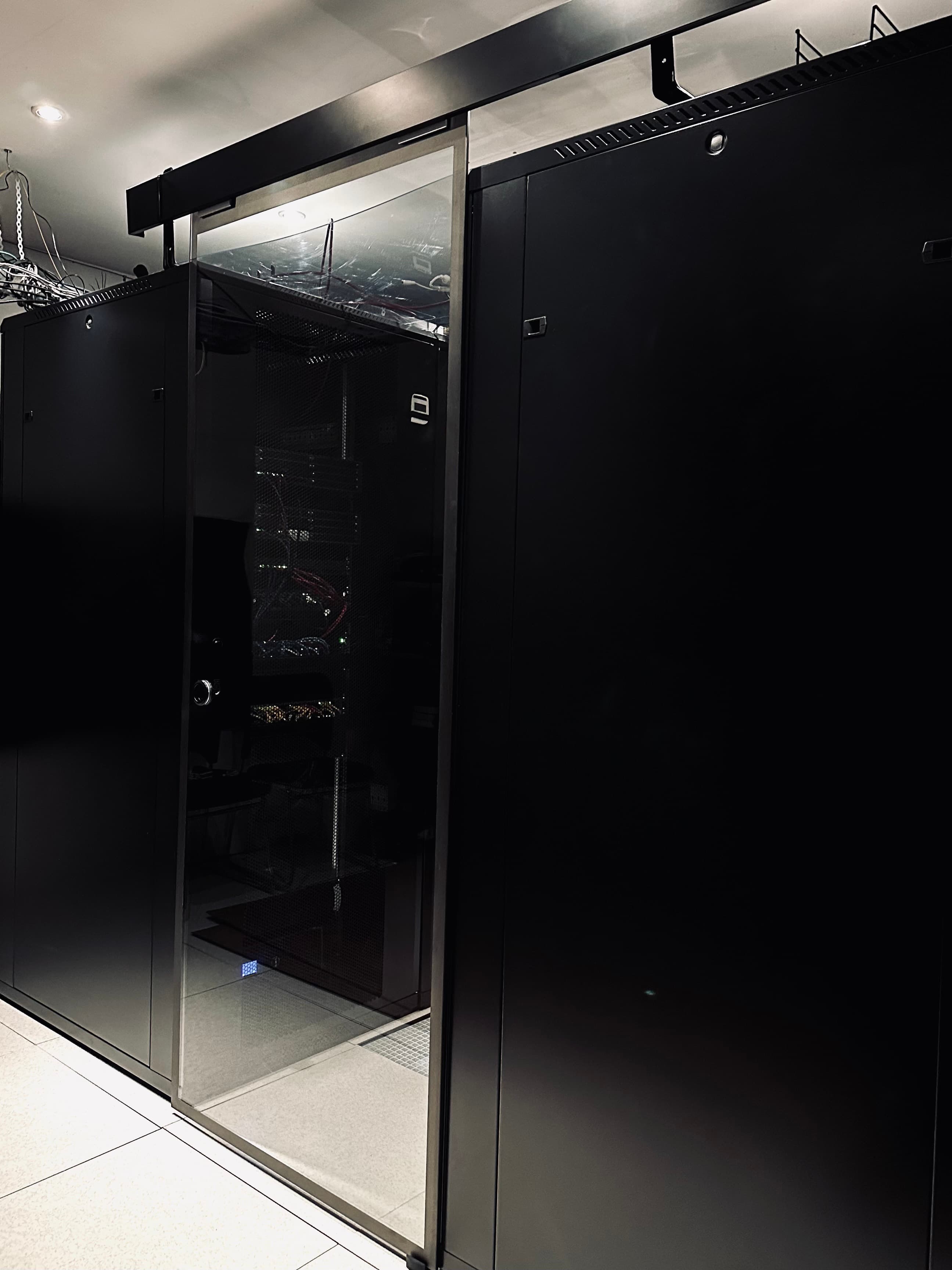 20X.HOST - X HOST COMMUNICATION  - IMG_07772.jpg