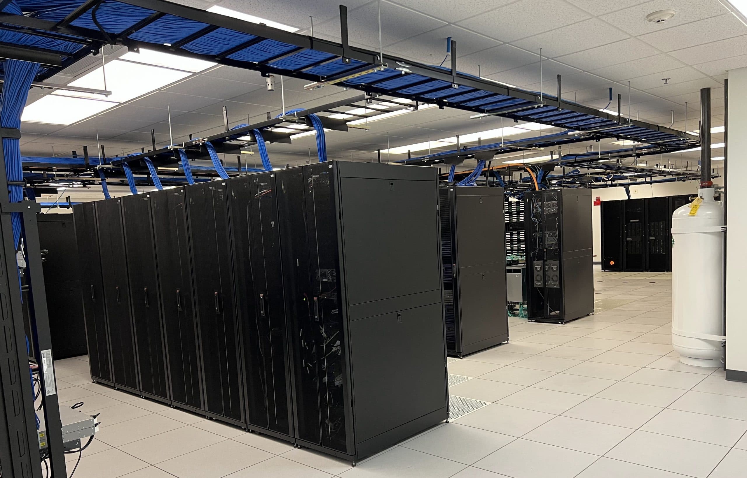 Aventus Lakes Cabinets