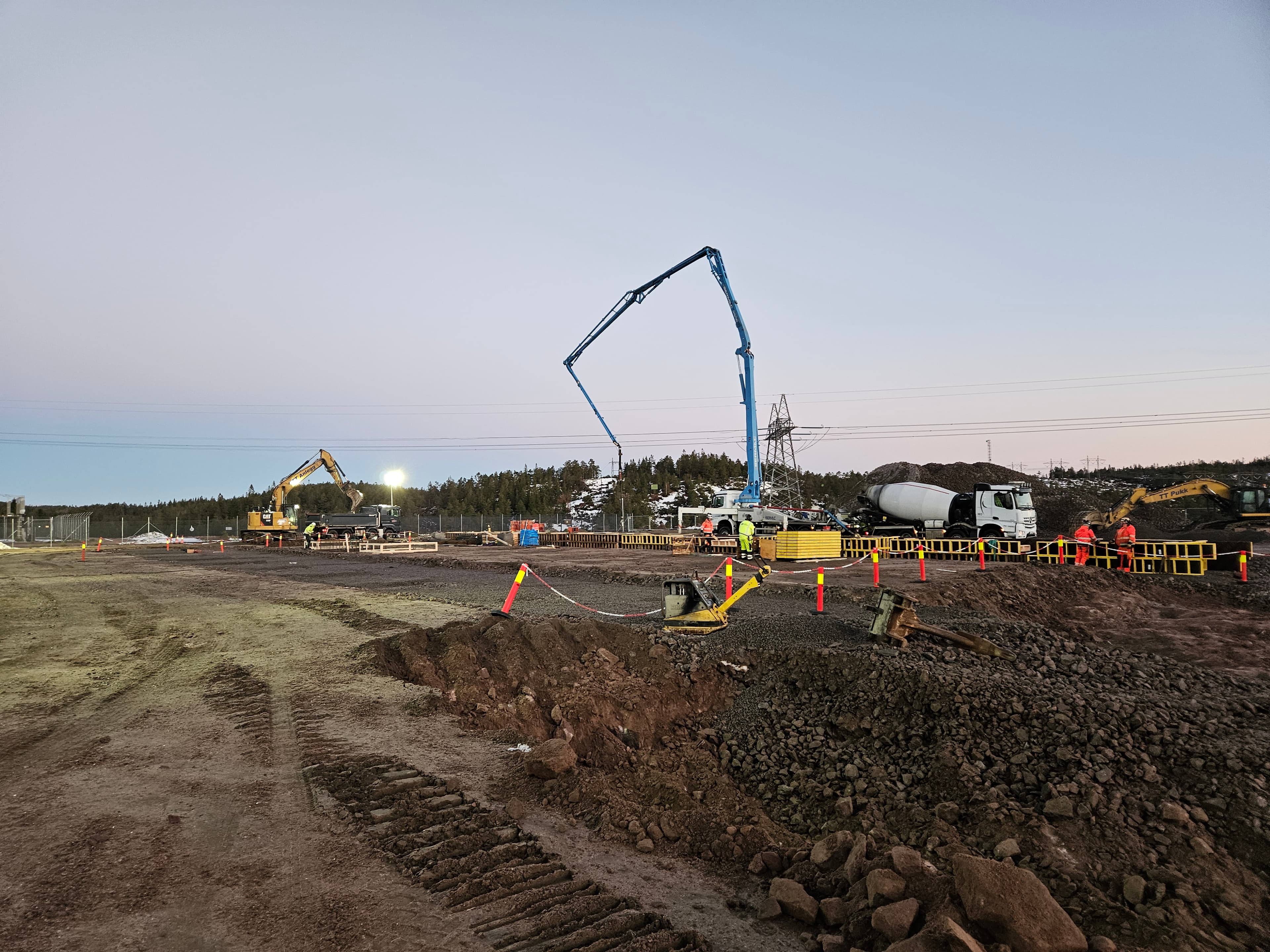 Bulk Data Centers - DCM102 - DCM102 Construction Begins 2023.jpg