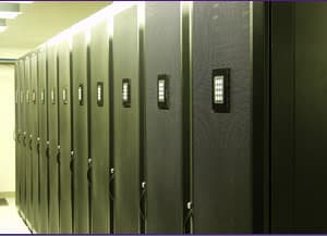 DataBank SAN2 - San Diego Aero Drive - Secured cabinets