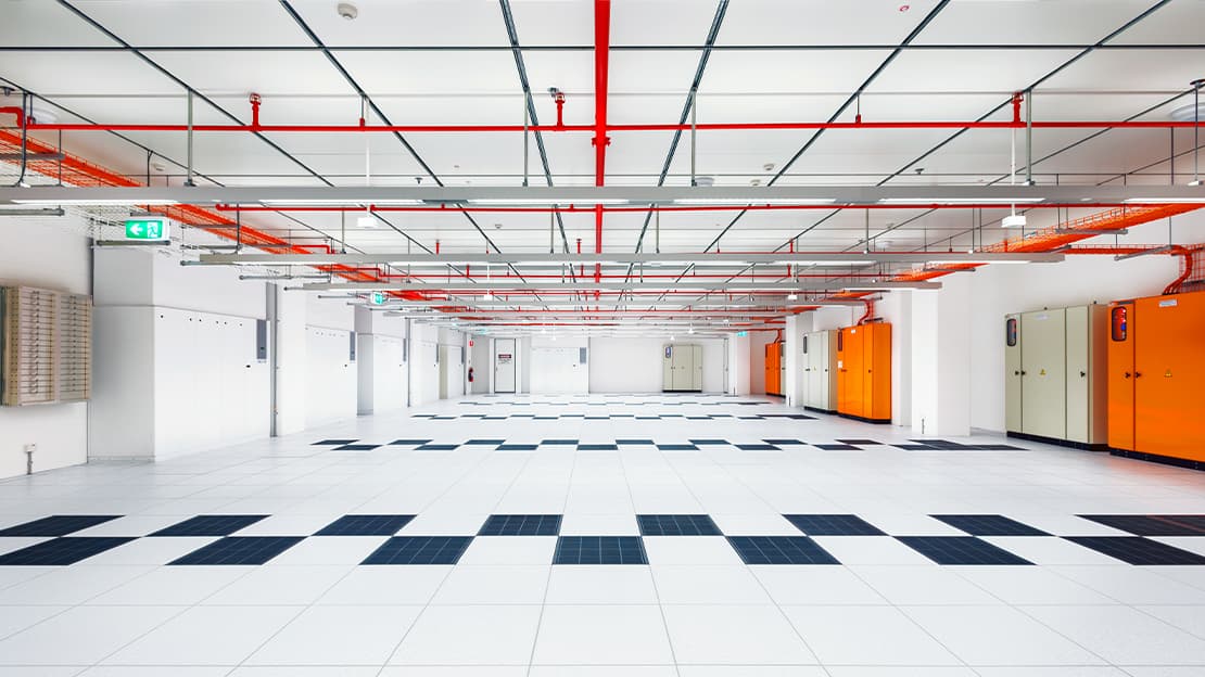 DigiCo Sydney SYD1 - © Global Switch - Data Hall.jpg