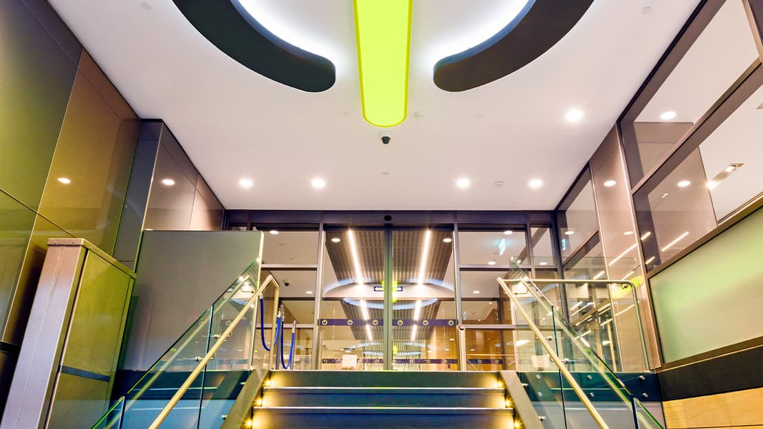 DigiCo Sydney SYD1 - © Global Switch - Entrance.jpg