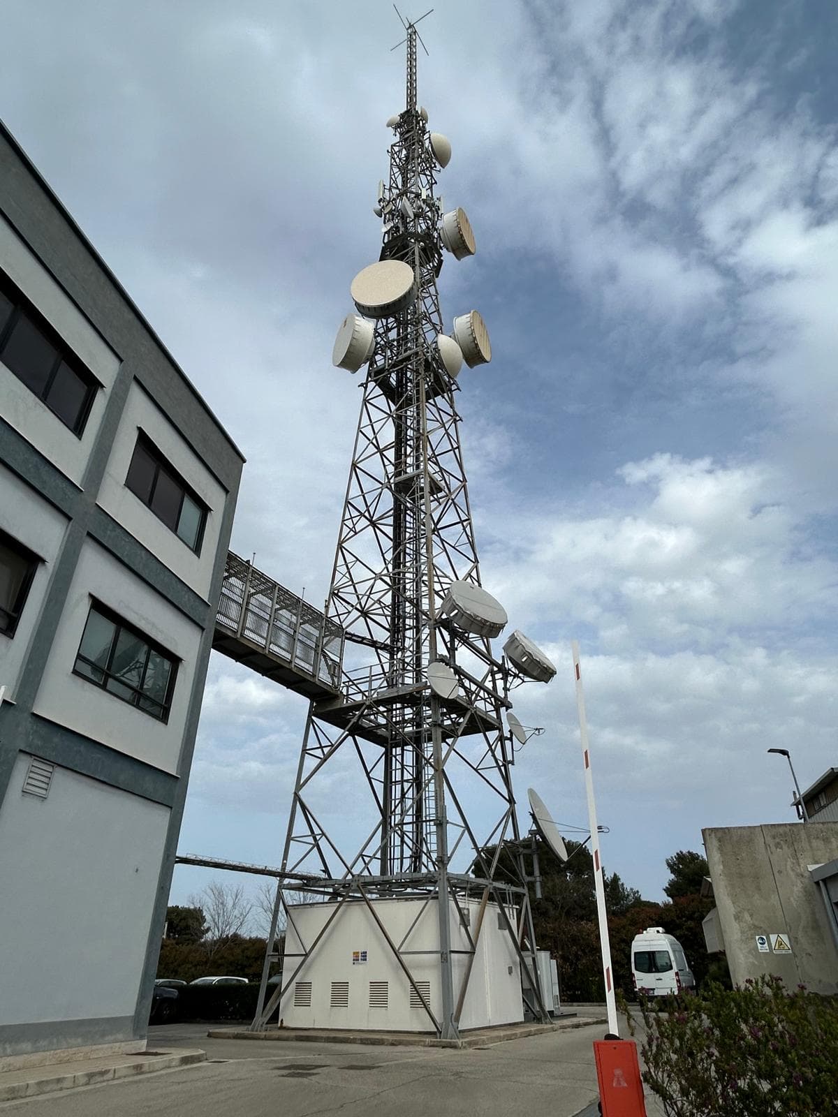 Dodonet Binap BN01 Bari - Tower_BA10_.jpg