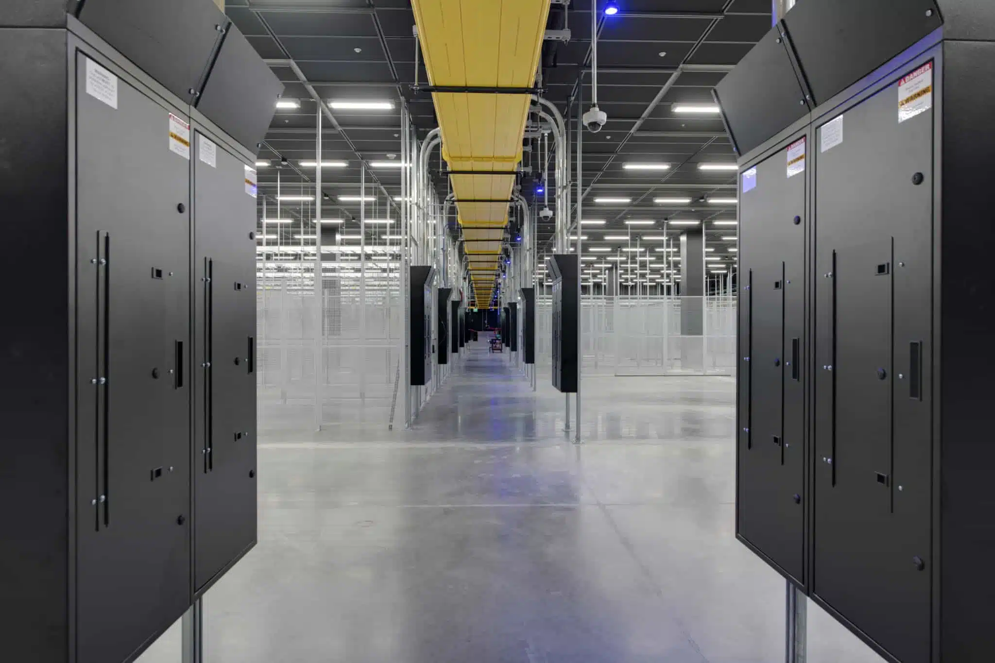© Equinix - DA11 Colocation Floor