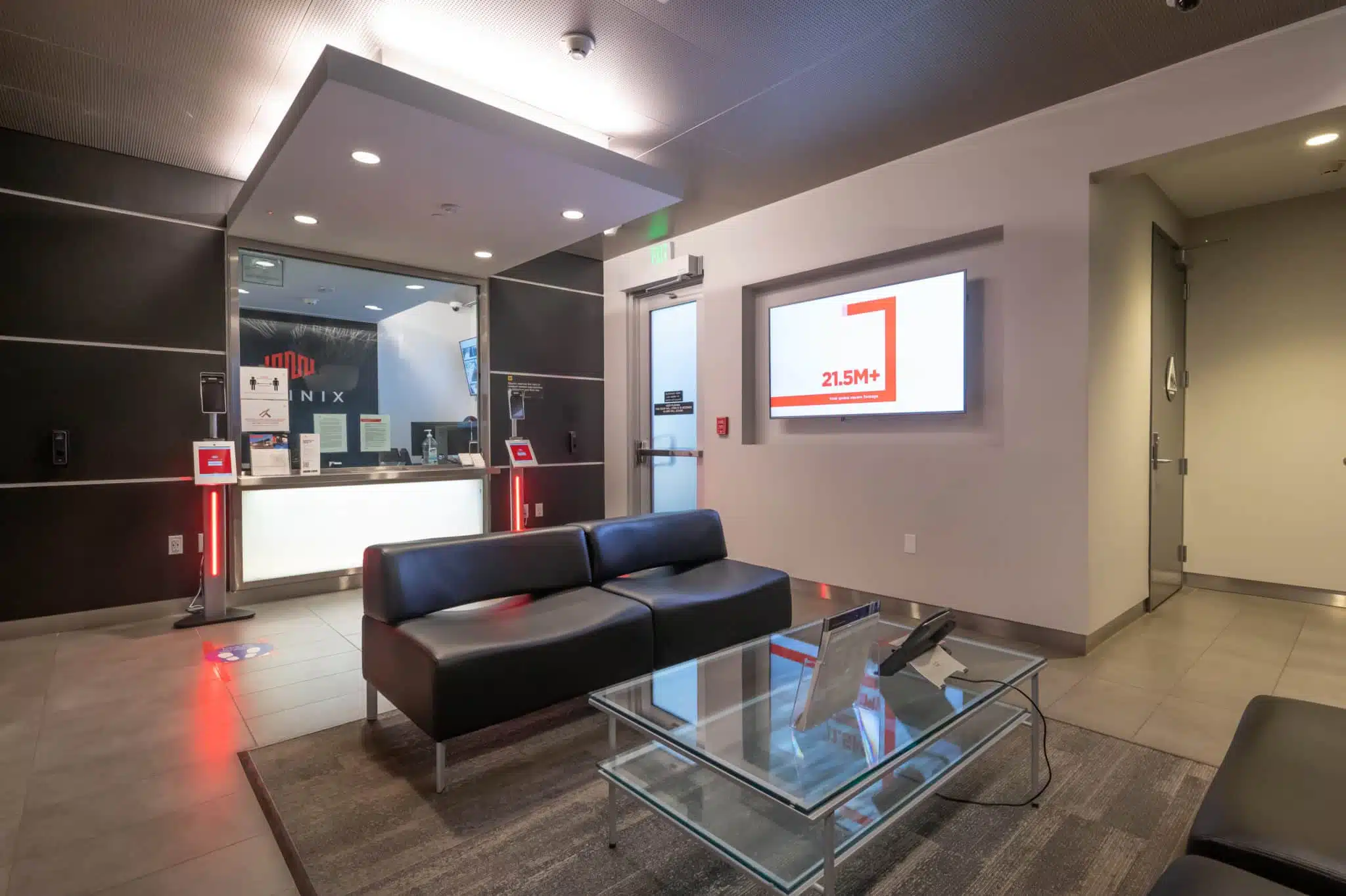 © Equinix - SV11 Security Lobby