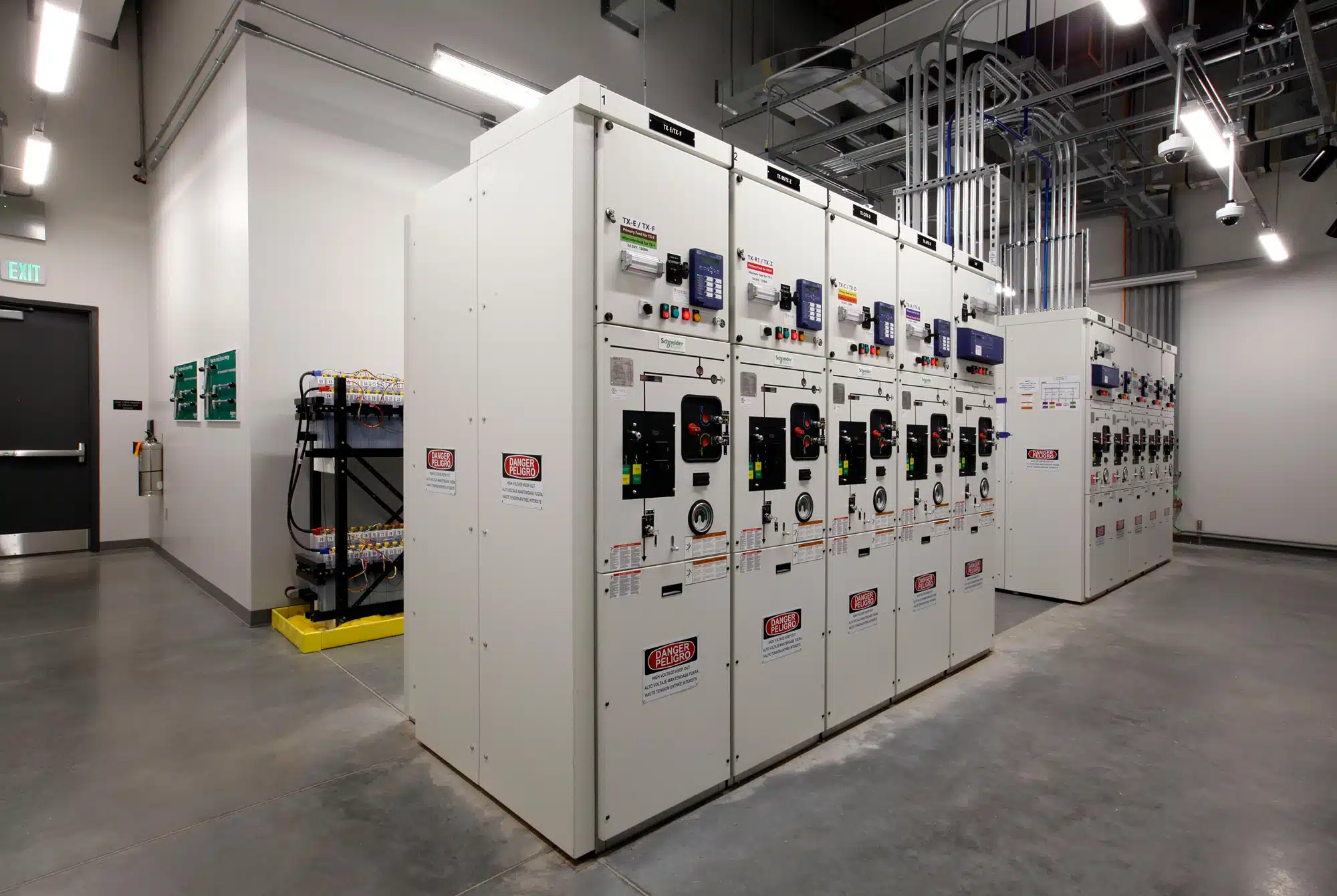 © Equinix - DC12 Electric Infrastructure