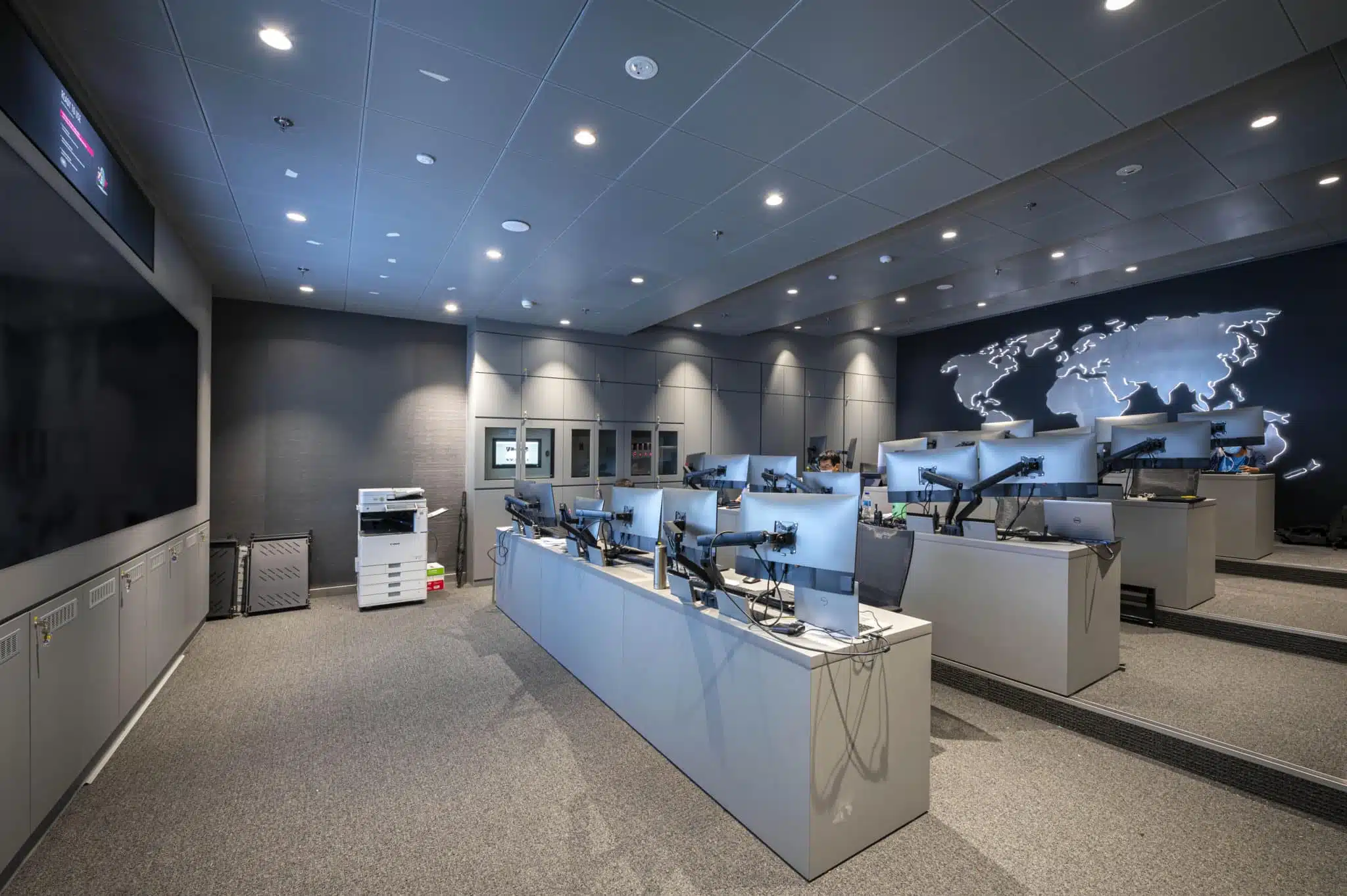 © Equinix - SG5 NOC