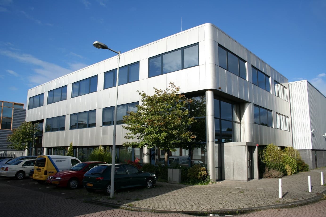 euNetworks Datacenter Amsterdam - External View