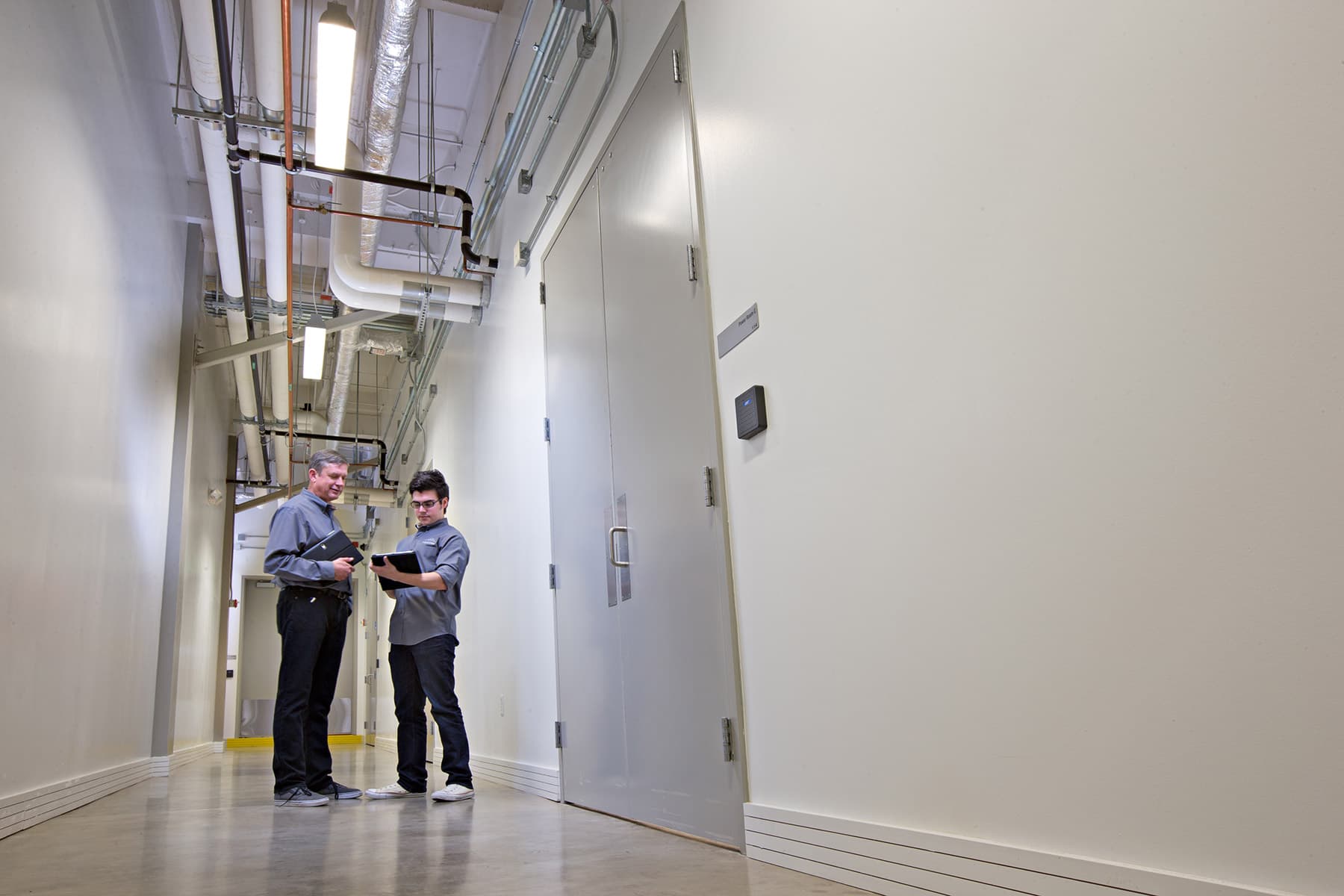 FIBERTOWN - Bryan, Texas - Tenured Staff