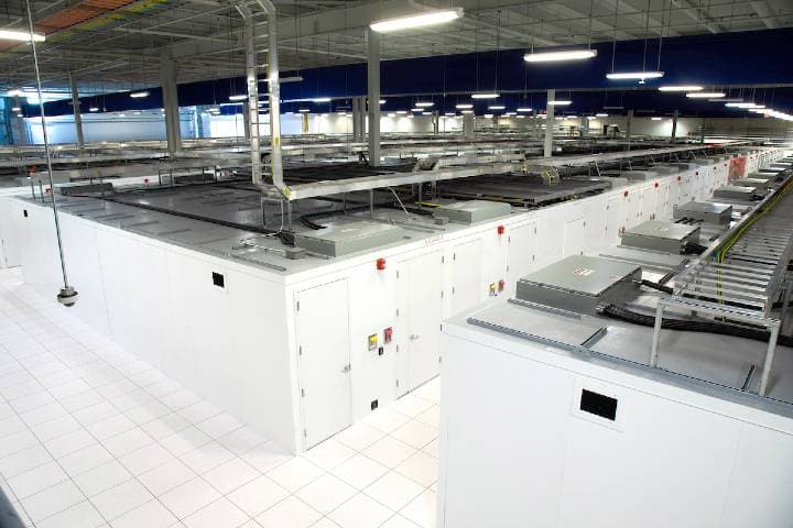 Iron Mountain Data Centers NJE-1 - nje-1-modular-data-centers-overhead.jpg
