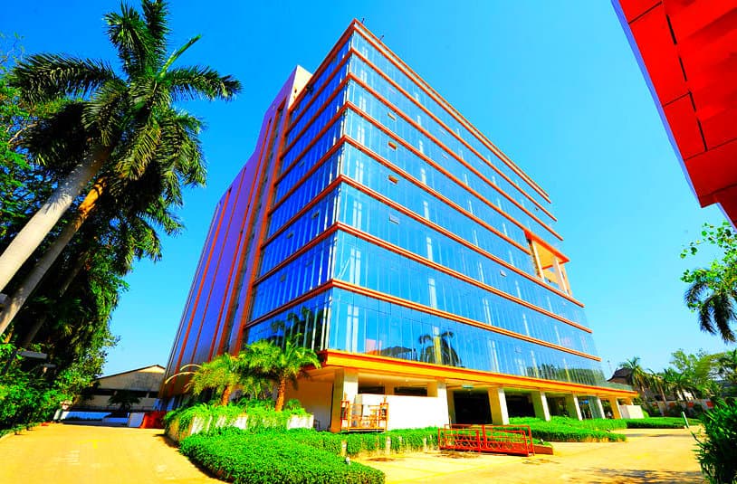 Iron Mountain Data Centers MUM-4 - One Web Werks Data Center