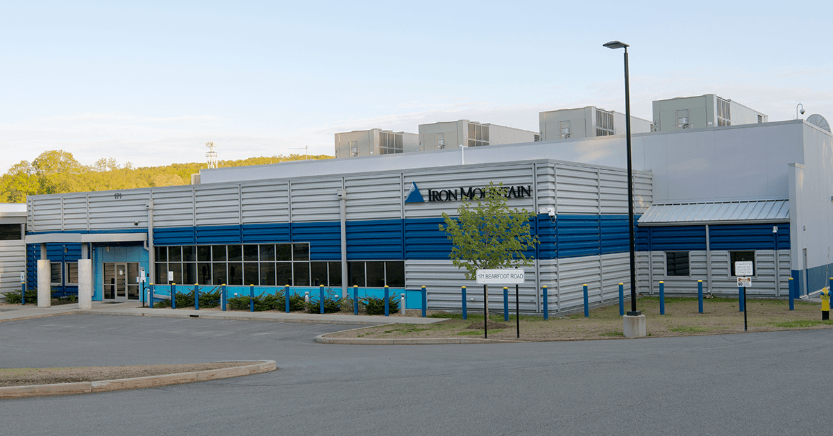 Iron Mountain Data Centers BOS-1 - Boston-Data-Center-BOS-1-Exterior.png