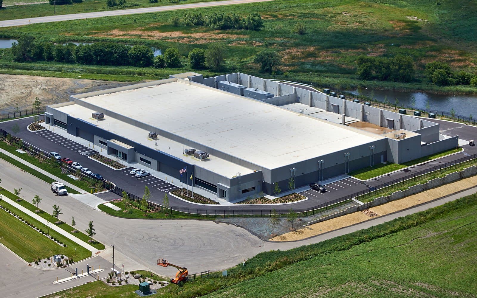 LightEdge - Minneapolis I - Building