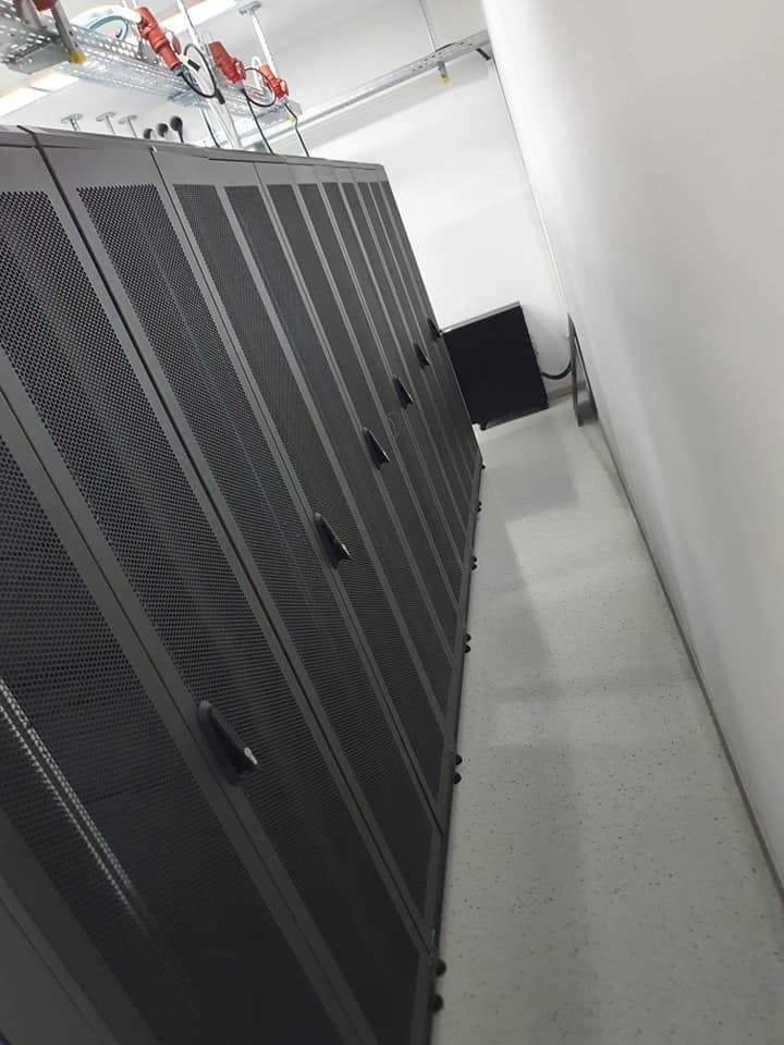 menkiSys Rechenzentrum - rz0.jpg