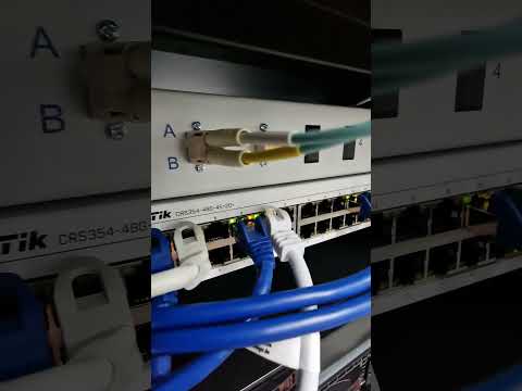 menkiSys Rechenzentrum - Glasfaser LWL Switche - Serverschränke | menkiSys Rechenzentrum