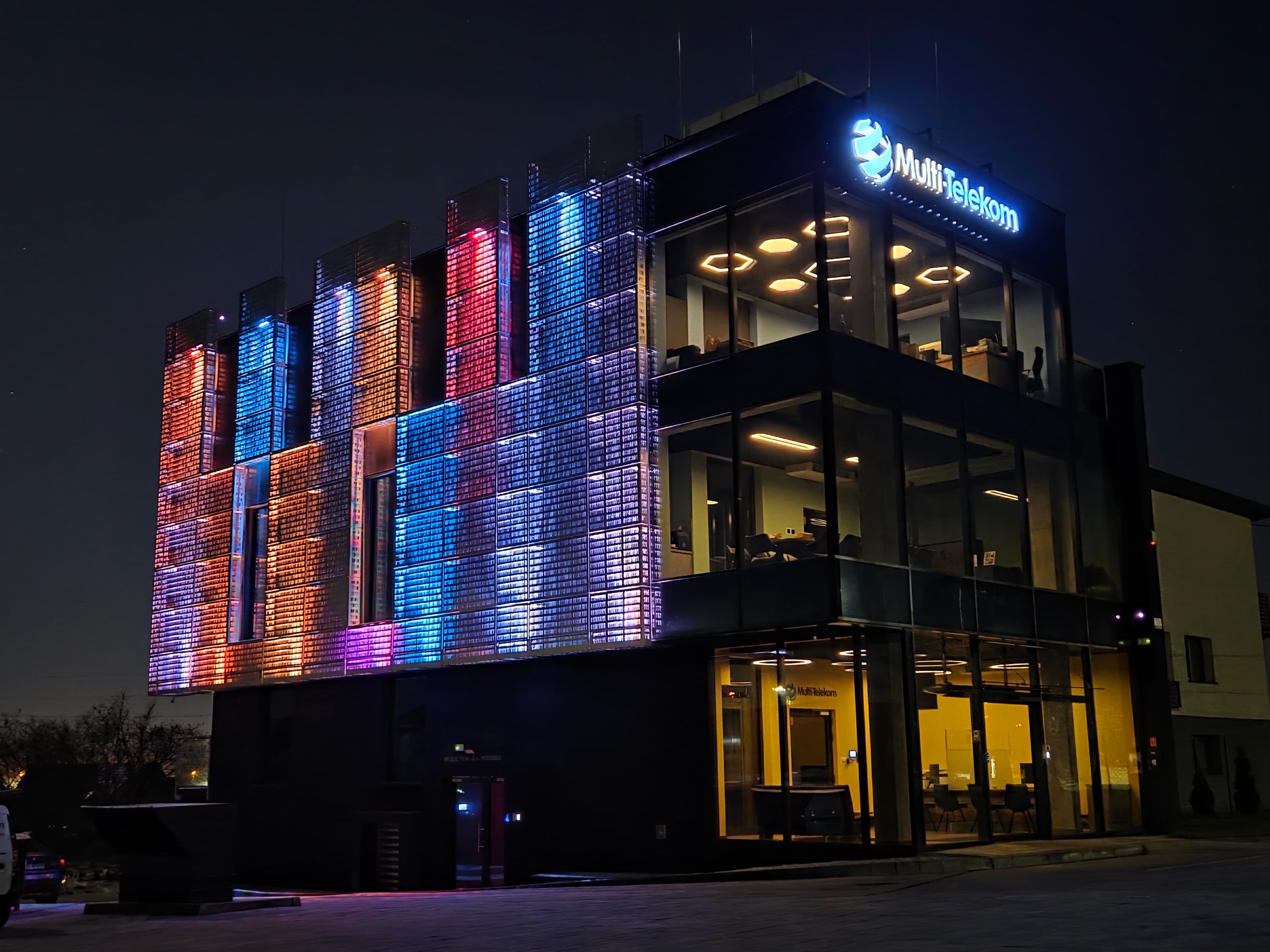 MULTI-DATACENTER - 20250413_010940.jpg