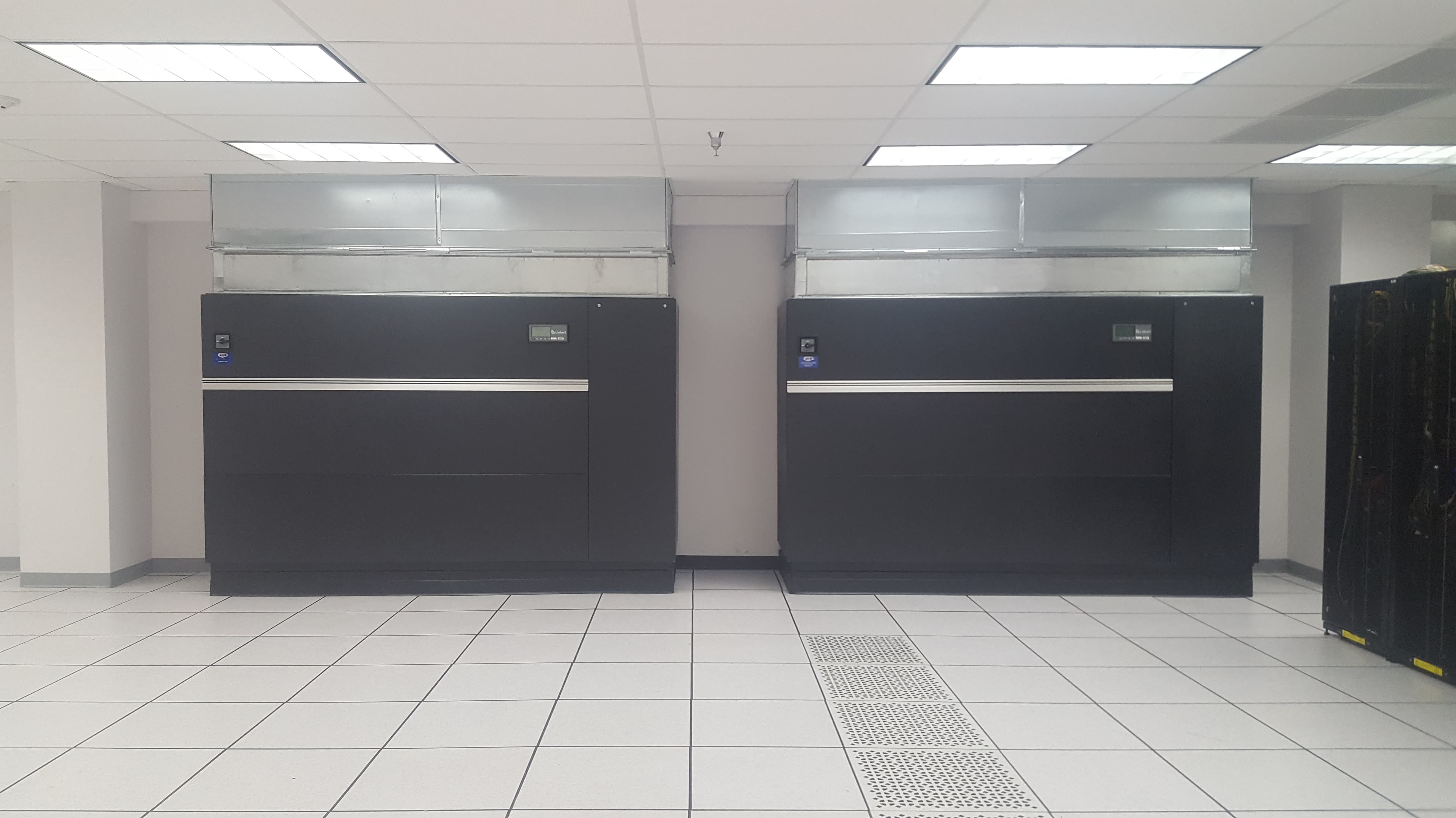 OneColo Tampa - data-center-ac.jpg