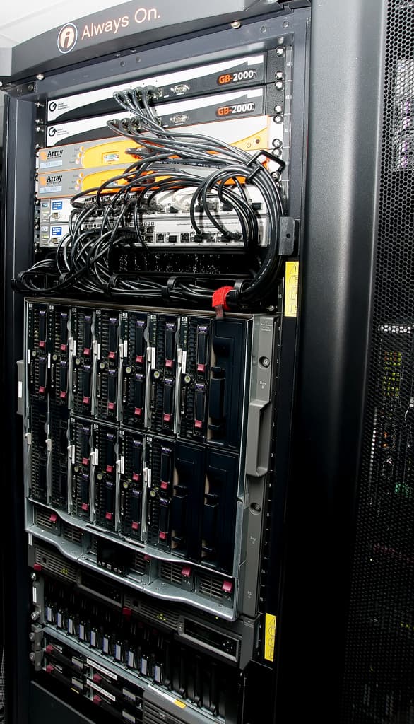 Opus Interactive Portland Datacenter - Blade Server Solution