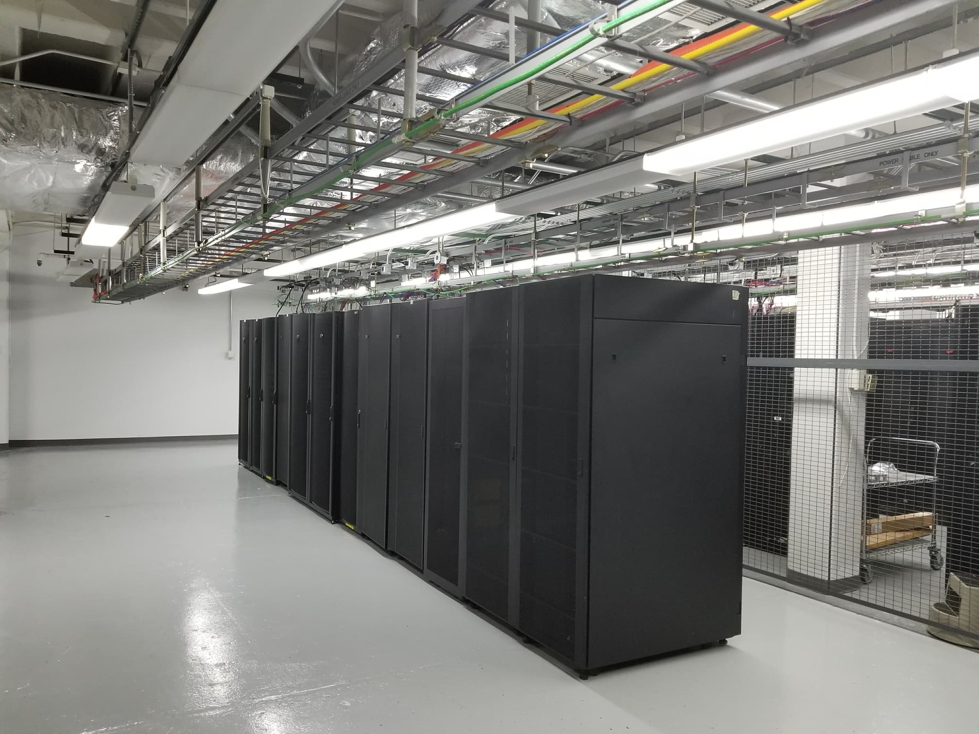 Racksquared Spring Street Datacenter - Colocation Racks