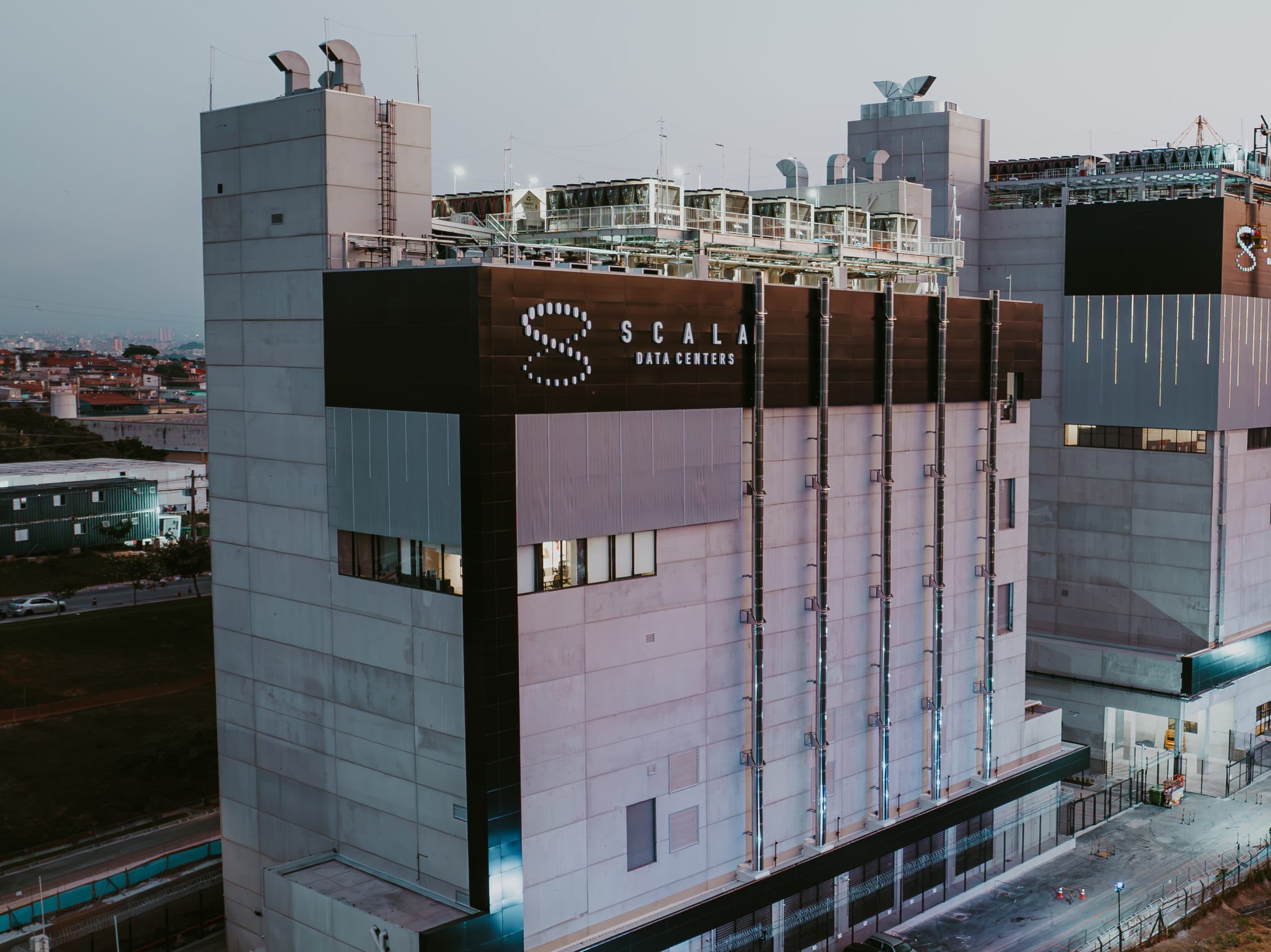 Scala Data Centers SGRUTB12