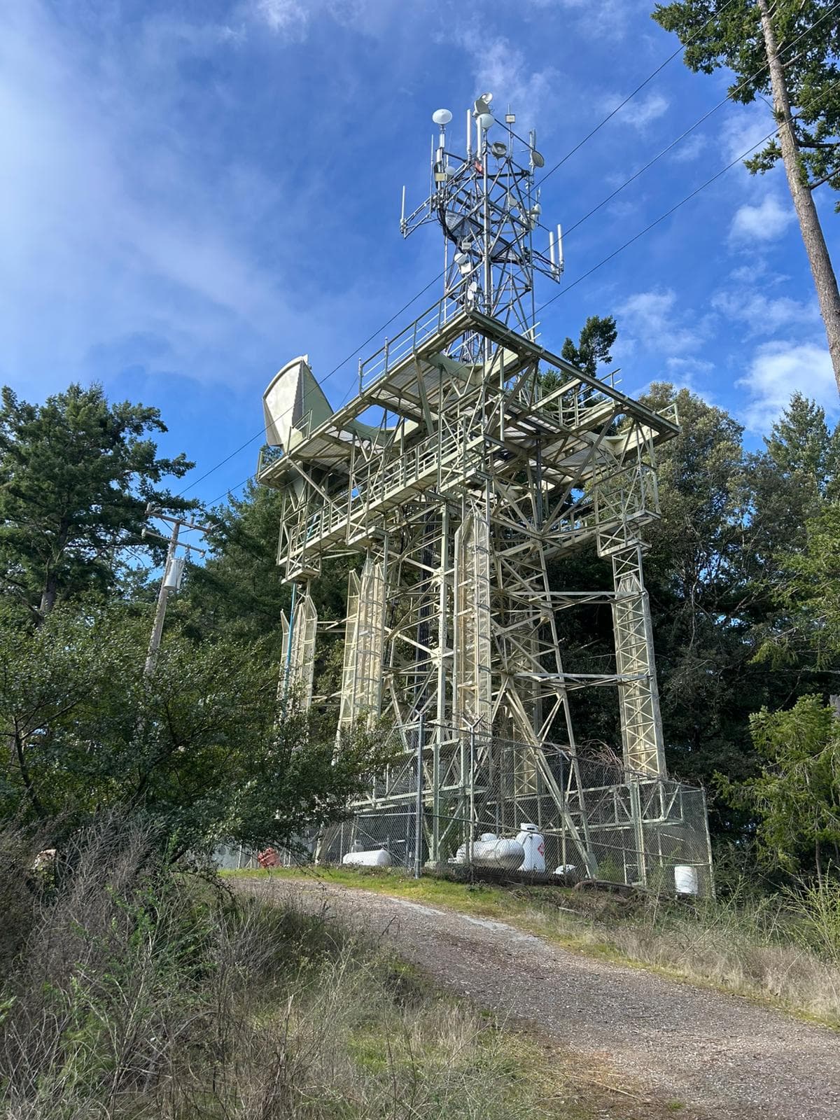 Sierra Morena Tower, LLC - 15040 skyline tower.jpeg