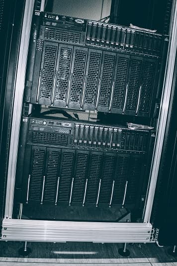 Stratus Technologies Ltd - Cabinet Servers